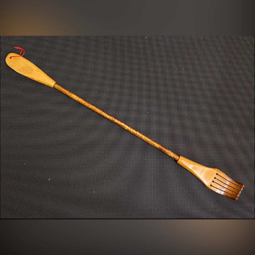 #2 -Vintage rare Bamboo Handle Back Scratcher